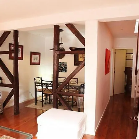 Duplex Do Pipas Lisbon